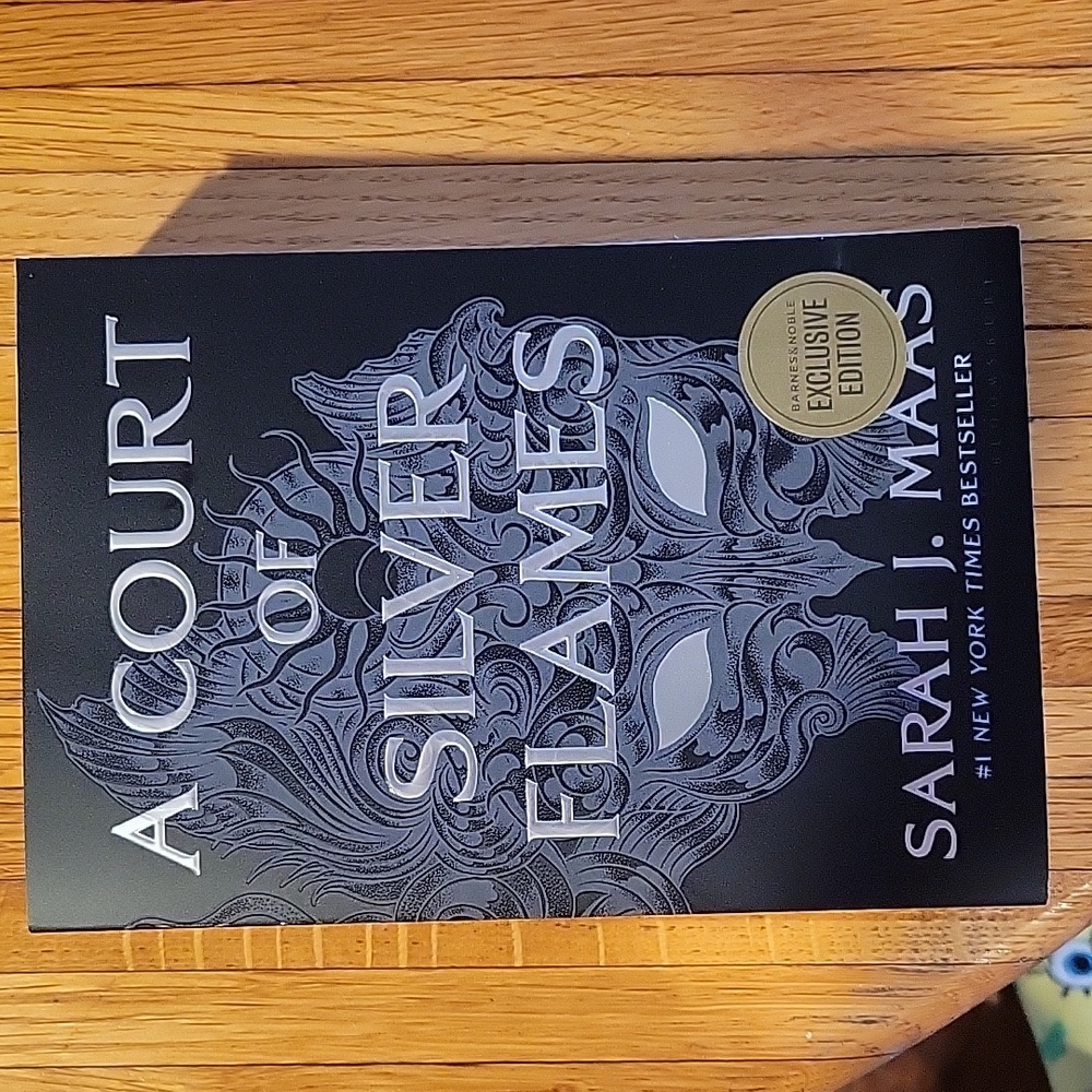 A Court Of Silver Flames BRAND NEW